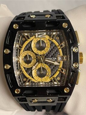 - Invicta S1 Rally Allogrip Men
42mm Black Tone Case Black+Gold
Metal Dial Black